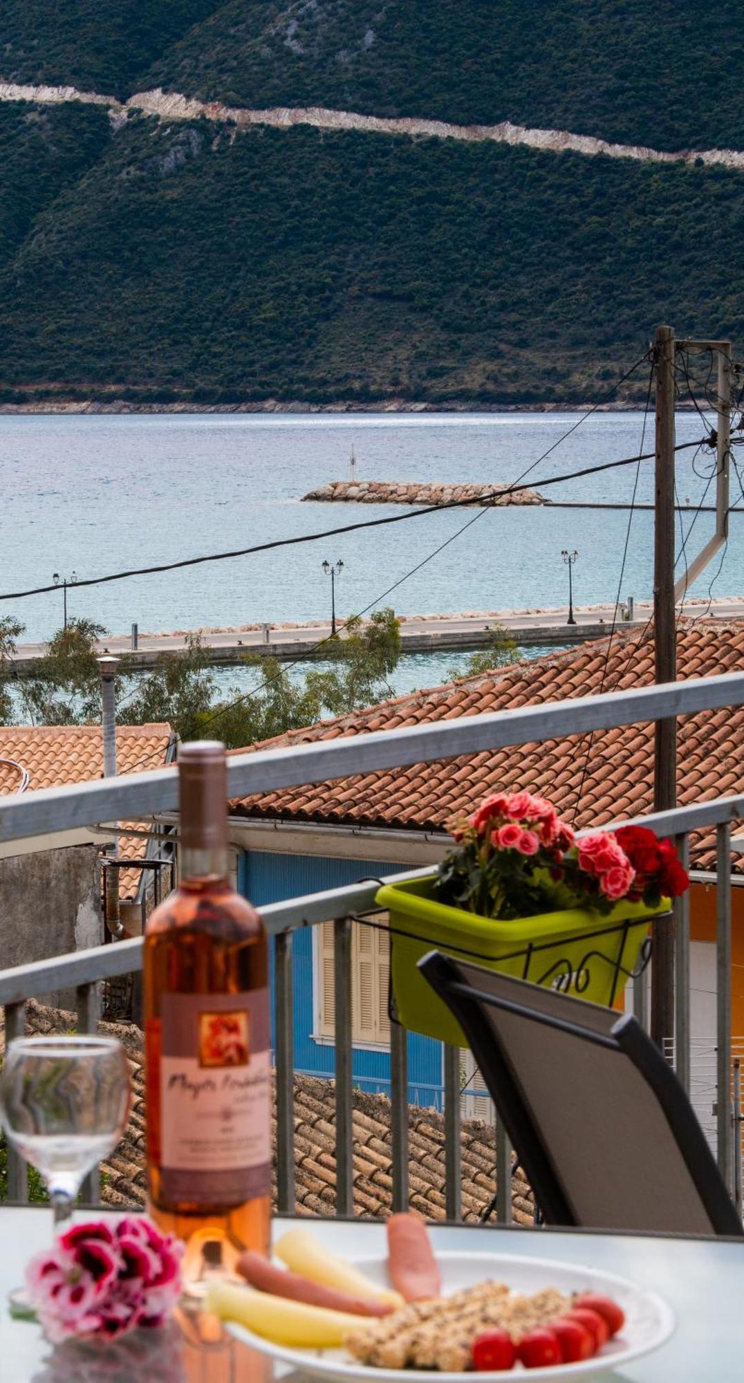 Mediterraneo Studios Vasilikí Buitenkant foto